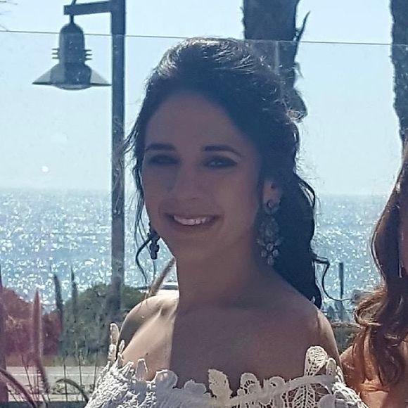 Meet your Posher, Tanya - Picture 1 of 1